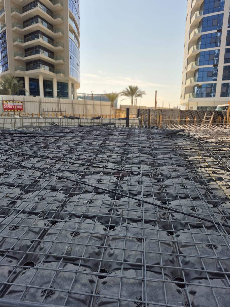 Gallery 32